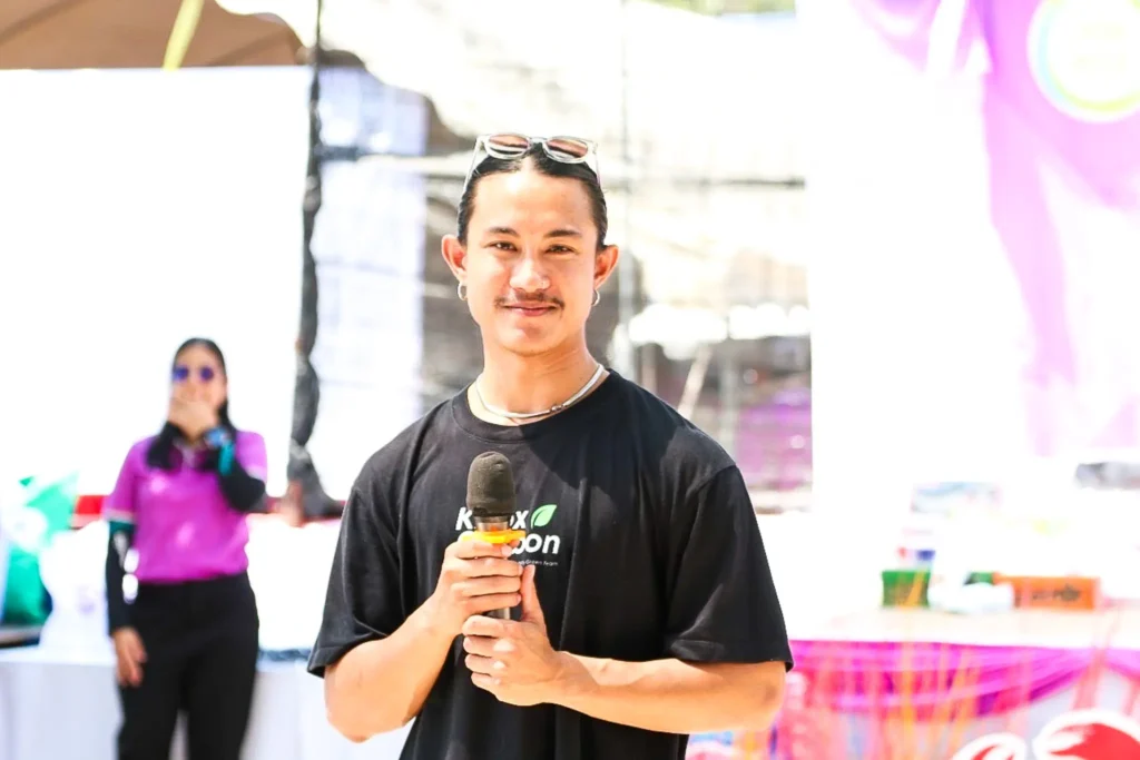 LINE_ALBUM_เกาะบูโหลน_250303_4